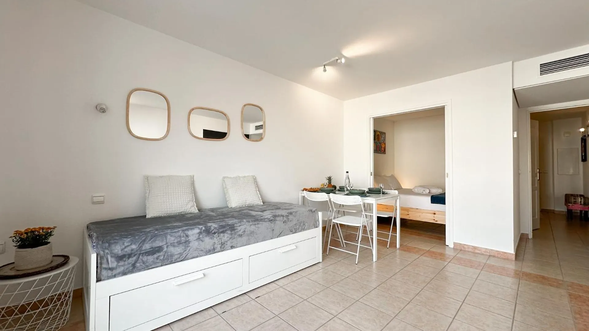 Palais Josephine 1Br Bnbrickeys ボーソレイユ アパート